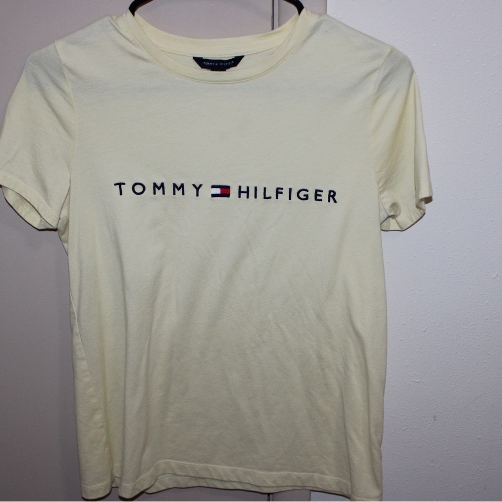 Light yellow Tommy Hilfiger t-shirt